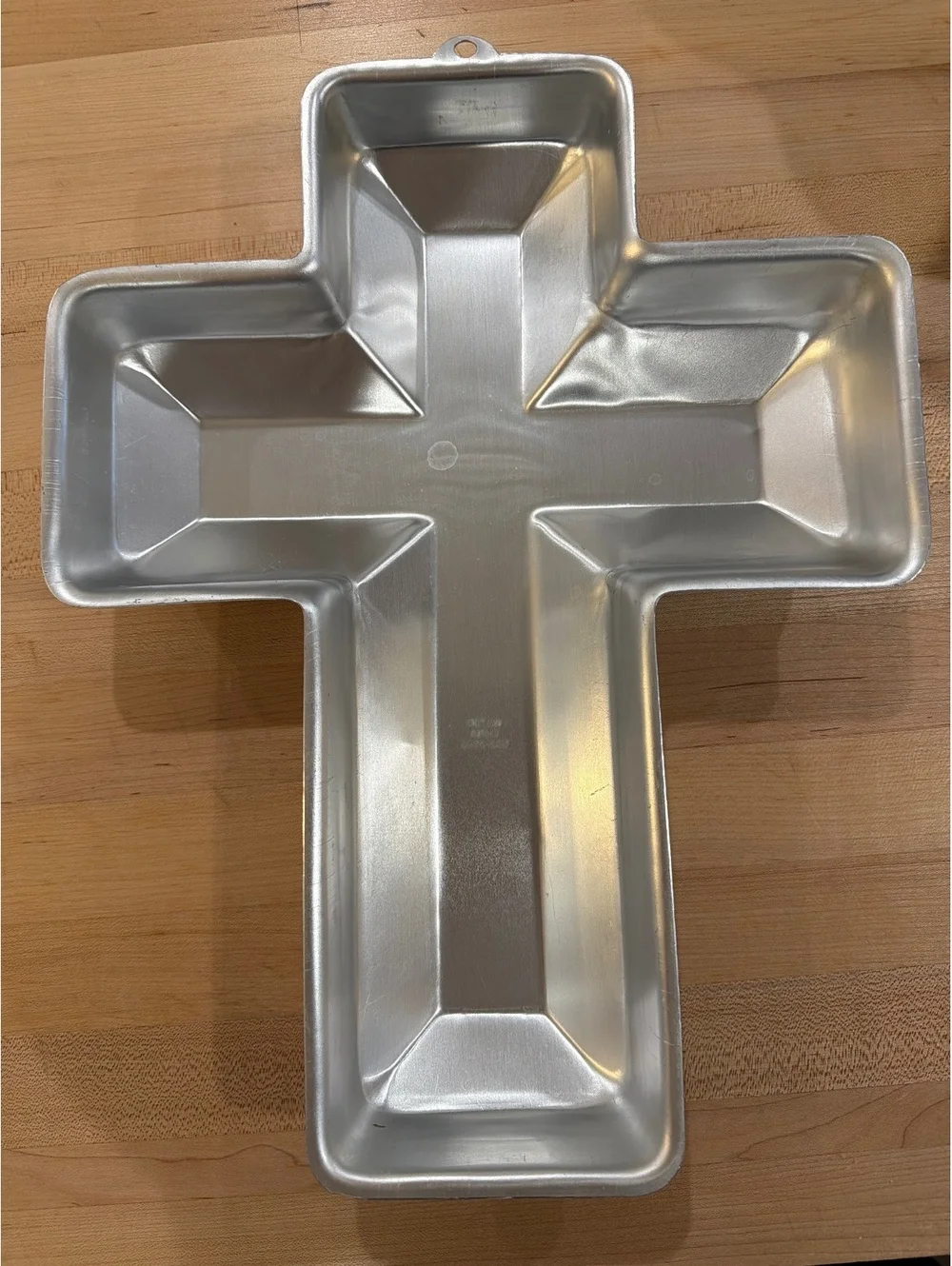 Wilton Cross-Shaped Cake Pan Baking Mold